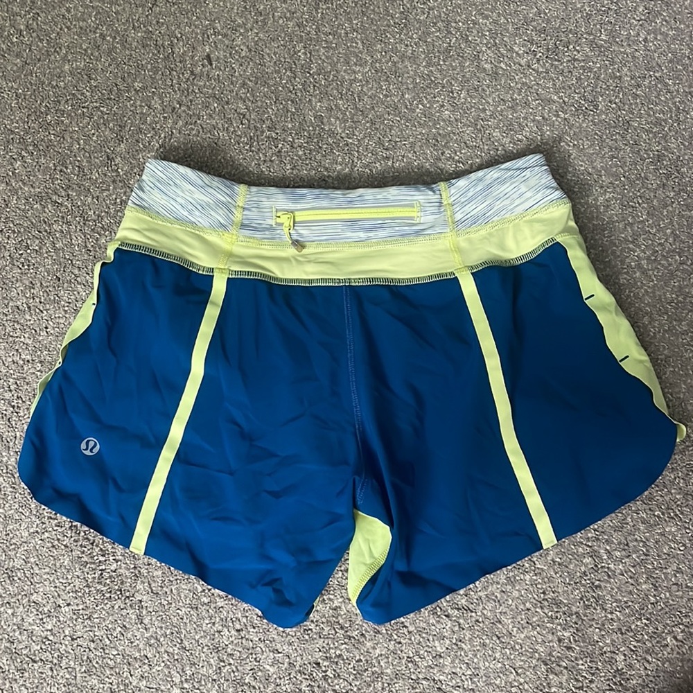 Lululemon Size 2 shorts
